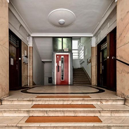 Secret Diamond Of The Parlament Apartment Budapest Luaran gambar